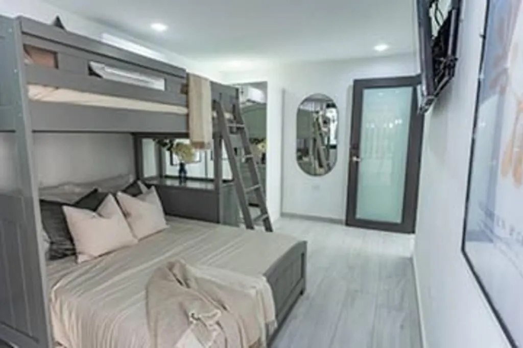 Renovated 3 Bedroom House In Dorado Del Mar