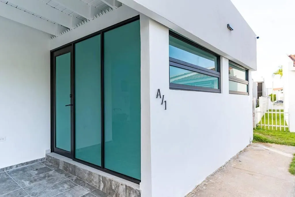 Renovated 3 Bedroom House In Dorado Del Mar